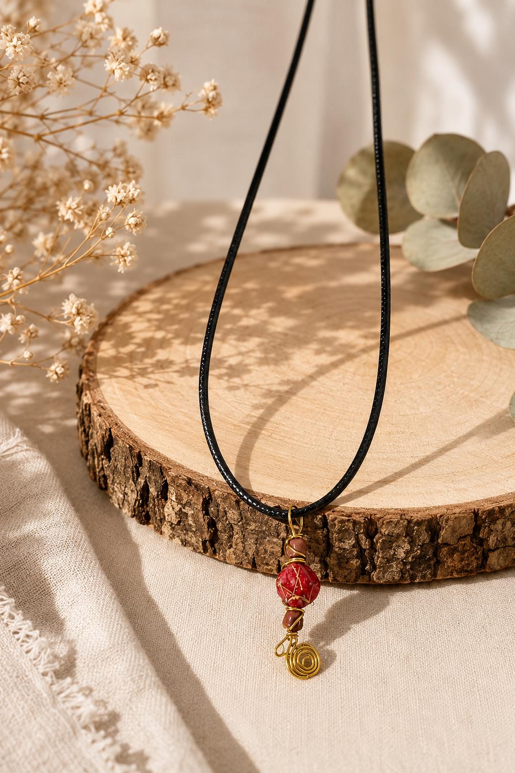 Sublimez votre style avec ce magnifique collier fait main.Chaque pièce est façonnée avec passion pour créer un bijou unique et intemporel.