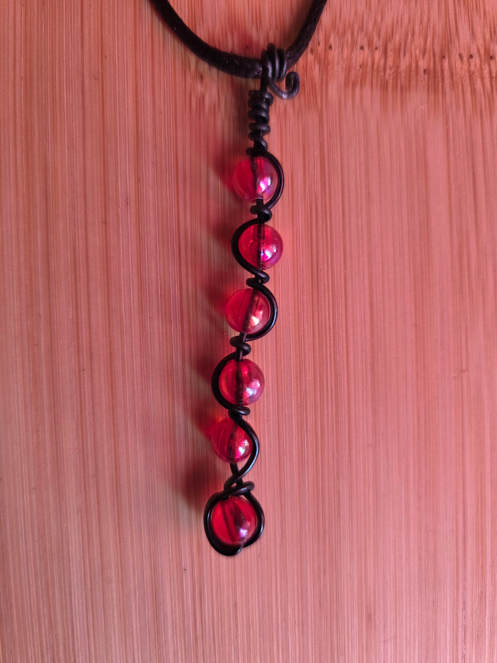 Collier perles rouges fait main